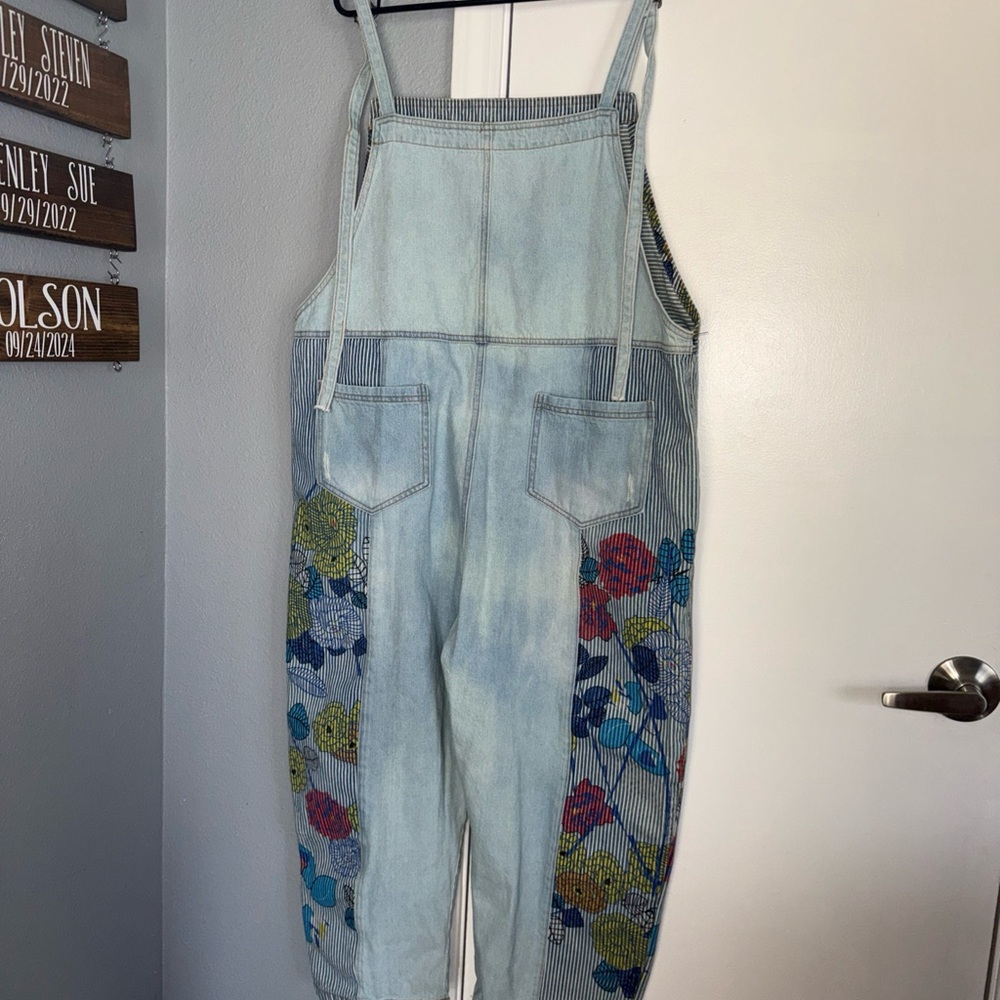Monthorigin Overalls Womens Blue Floral Print Bibs Denim Distressed Crop - Picture 3 of 9